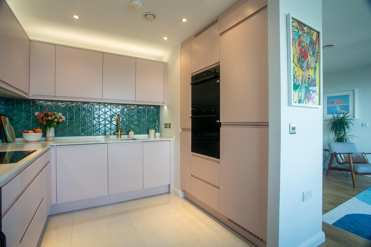 With sleek integrated appliances and boiling water tap